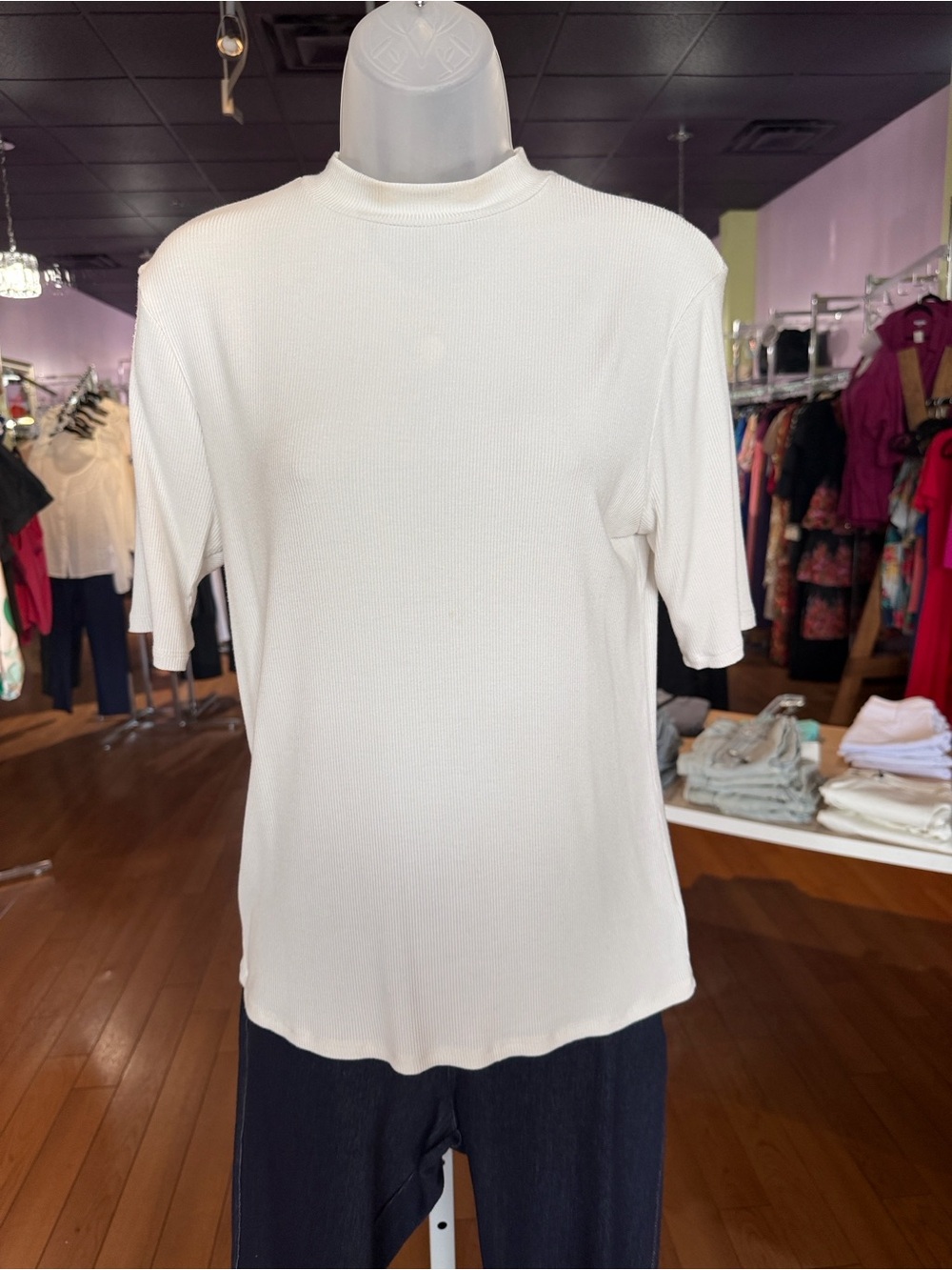 Men's White Short-Sleeve Crewneck Shirt
